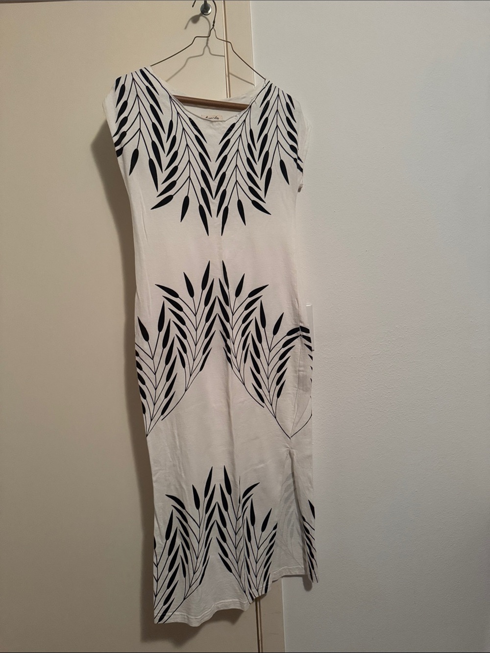 Raven + Lily White Maxi Dress with Black Leaf Print